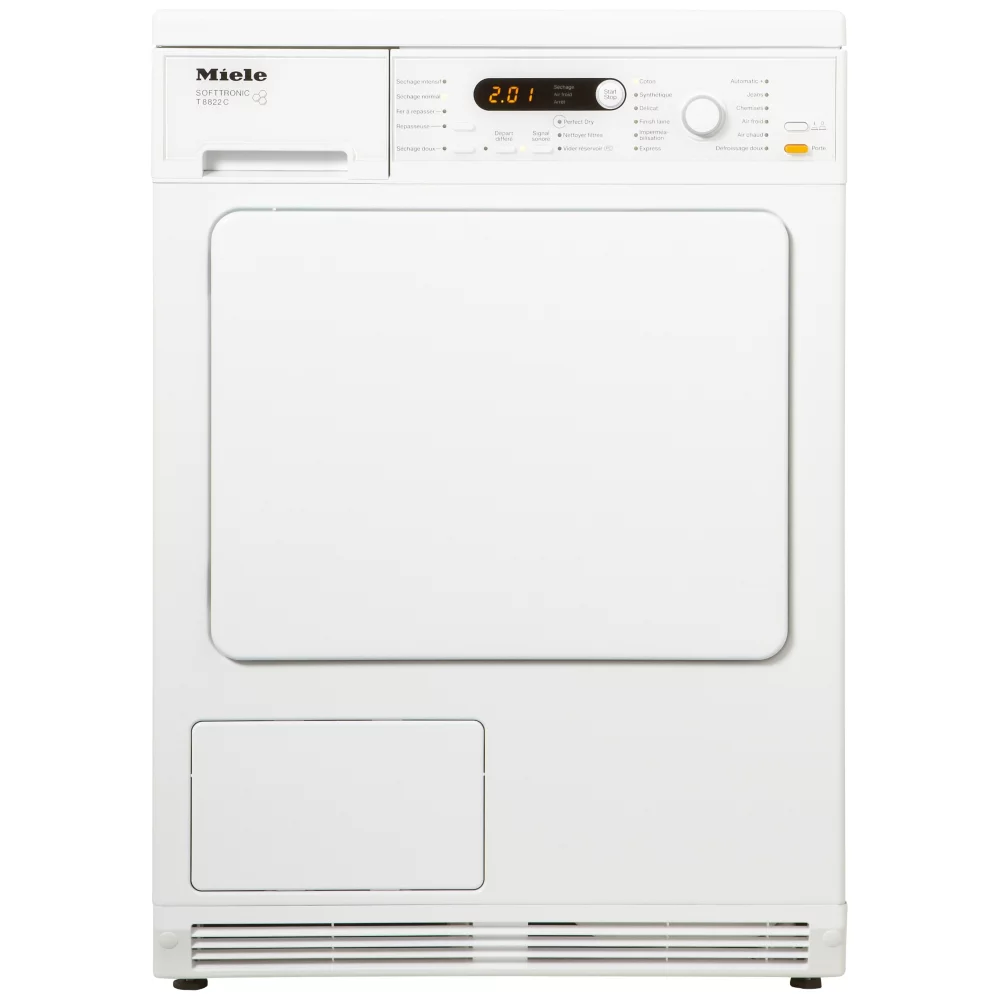 Capacités Le saviez-vous ? : plus le volume du tambour est important, plus le linge sera vite séché. Nous vous conseillons de choisir un sèche linge qui a une capacité de séchage proche de votre capacité de lavage. Programmes Programme séchage rapide : non Programmes : couette, jeans, sport Connectivité Produit connectable : non Consommation & économie d’énergie Consommation d’energie annuelle : 259 kWh/an Dimensions L x H x P : 60 x 85 x 64 cm Profondeur produit hors hublot : 64,0 cm Poids net : 62,0 kg Poids brut : 67,0 kg Avec ce sèche-linge hybride de grande capacité, il est possible de choisir entre rapidité de séchage et économie d’énergie. Son entretien est facilité grâce au condenseur auto-nettoyant et au système d’identification de panne à distance. Deux modes pour un séchage parfait C’est grâce à la pompe à chaleur que ce sèche-linge à condensation peut intégrer la fonction Eco Hybrid. Il offre ainsi à l’utilisateur le choix entre économie d’énergie ou rapidité de séchage. Dans le premier cas, c’est jusqu’à 50% de réduction de la consommation énergétique qui est au programme. Dans le deuxième, on réduit le processus de 30 % tout en optimisant le séchage de 15% maximum. Avec la pompe à chaleur, le sèche-linge récupère l’énergie générée par la condensation pour chauffer l’air injecté dans la cuve. La température dans le tambour – de l’ordre de 55°C – est moins élevée que dans celle des sèche-linge traditionnels. Pour les textiles, cela représente certains avantages : une fibre moins fragilisée, moins de risque de rétrécissement, de déformation et de faux plis. Un entretien facilité pour une grande capacité Pour ce sèche-linge à pompe à chaleur RC9055AP2Z, LG a imaginé plusieurs dispositifs pour faciliter l’entretien. Il y a d’abord le condenseur qui est débarrassé des dépôts 3 à 7 fois par cycle. Il n’est donc plus nécessaire de le nettoyer soi-même. Plus important encore, condenseur auto-nettoyant préserve les performances de l’appareil. En termes de capacité, le sèche-linge à condensation de LG affiche 9 kg pour une dimension standard (85 cm de haut pour 60 de large et 64 de profondeur). Cela permet de sécher des articles volumineux. Il est doté de 11 programmes avec 6 degrés de séchage. Enfin, il bénéficie du Smart Diagnosis, un dispositif de détection de panne à distance pour simplifier la gestion des éventuels dysfonctionnements.