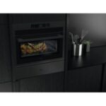 Micro ondes combiné encastrable AEG KME768080T – Image 7